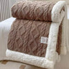 MODEL NOU: Patura Cocolino Groasa Dubla, Super Soft, Tip Tricotaj, cu Blanita, 200 x 230 cm
