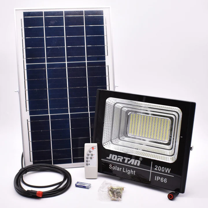 Pachet Promotional: Proiector  Rezistent Si Puternic Jortan 200W + Panou Solar + Telecomanda Si Accesorii,Incarcare Rapida